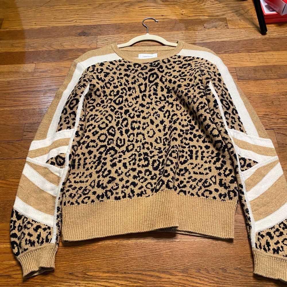Current/Elliot Animal Print Sweater- size s - Picture 4 of 10